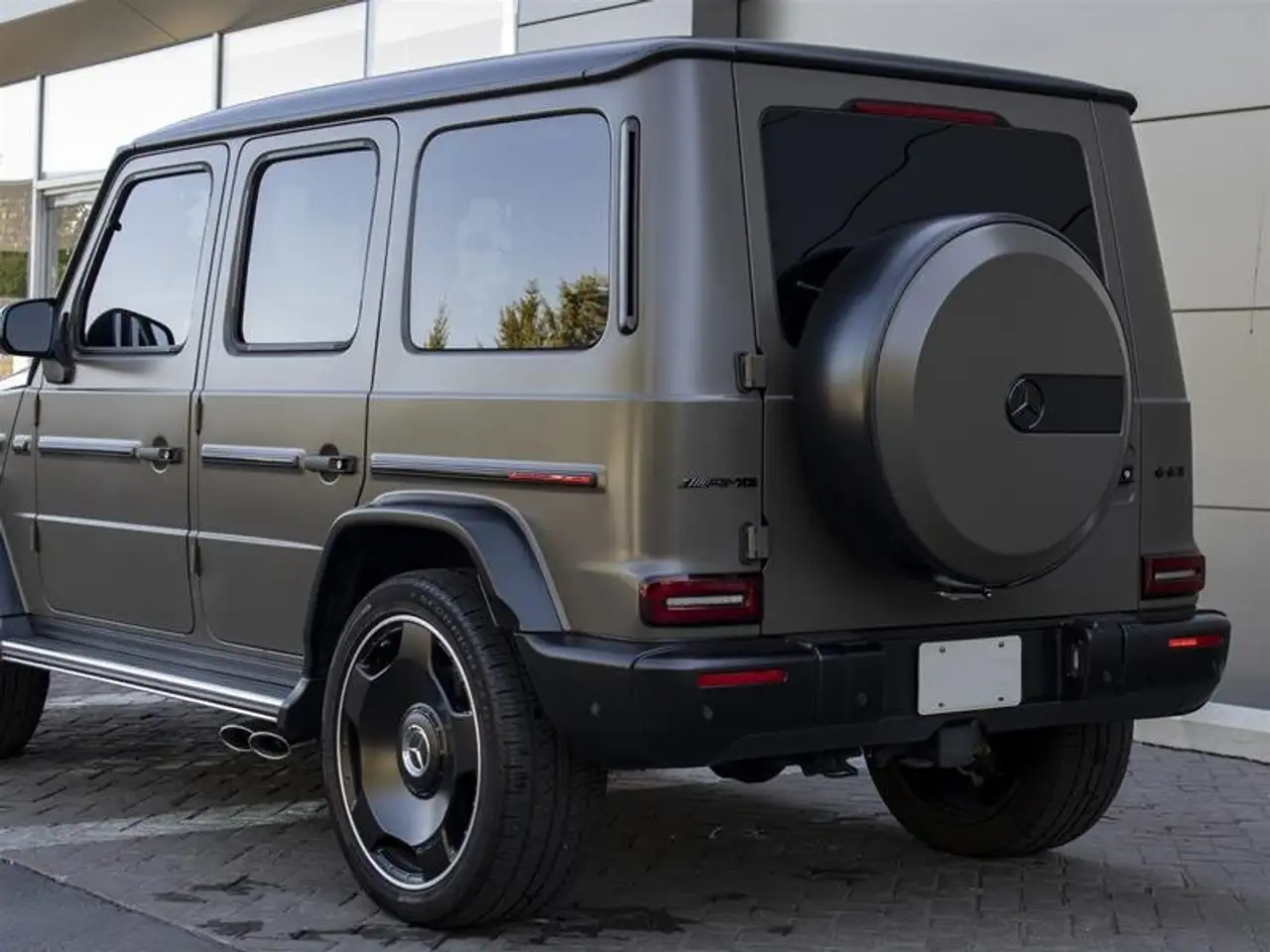 Mercedes-Benz G-Class - Image 5
