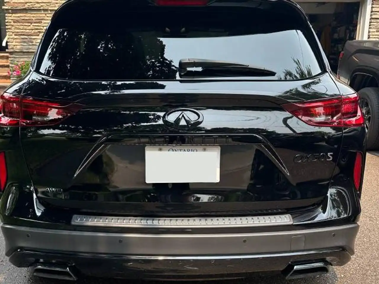 Infiniti QX50 - Image 2