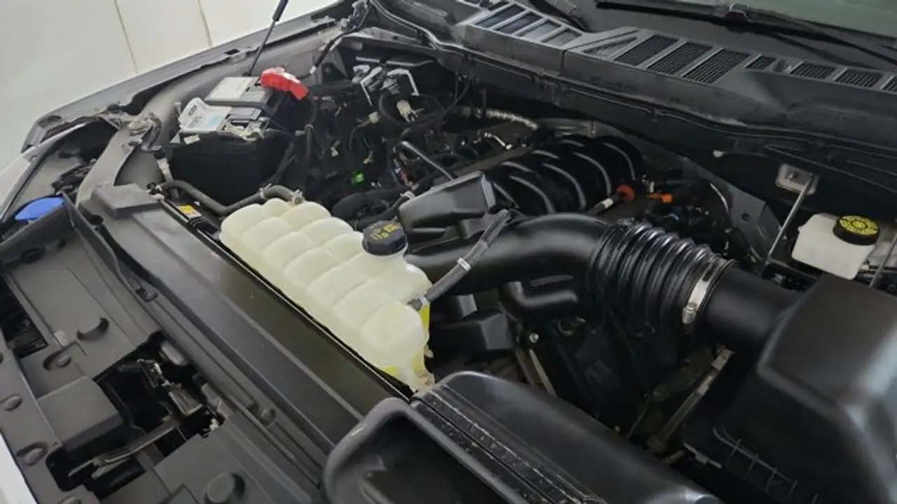 Ford F-150 - Image 21