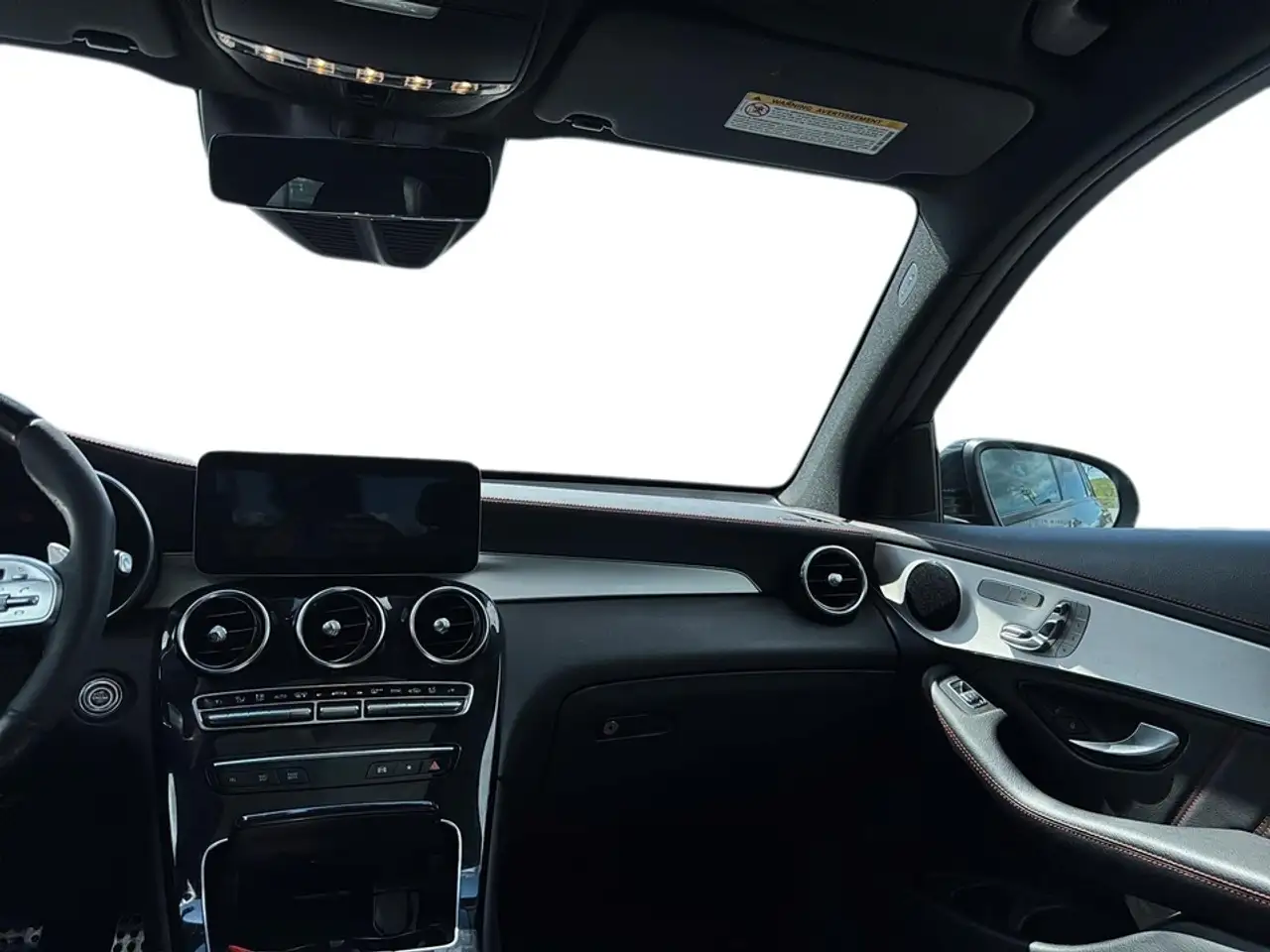 Mercedes-Benz GLC - Image 19