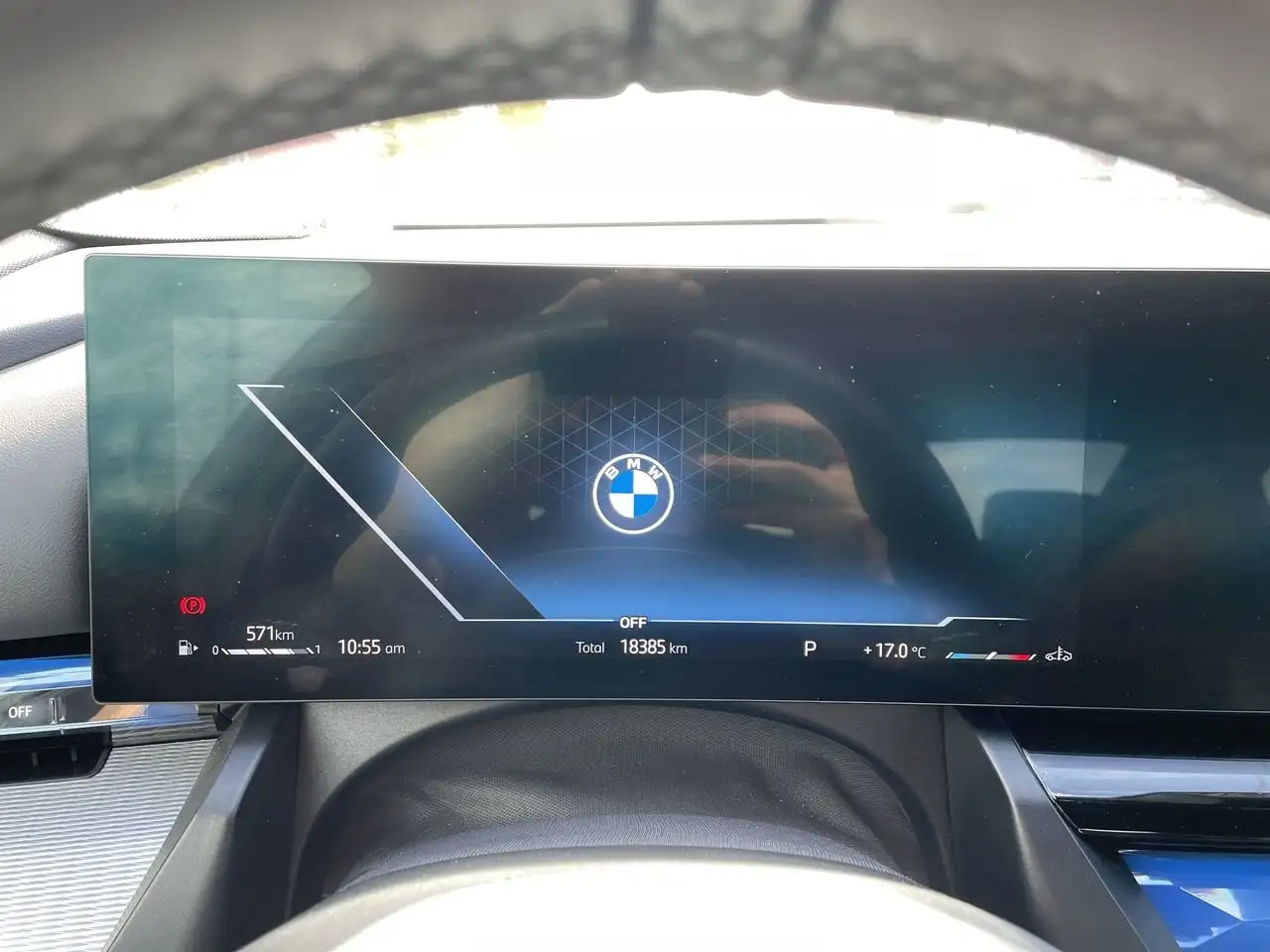 BMW 5 Series - Image 29