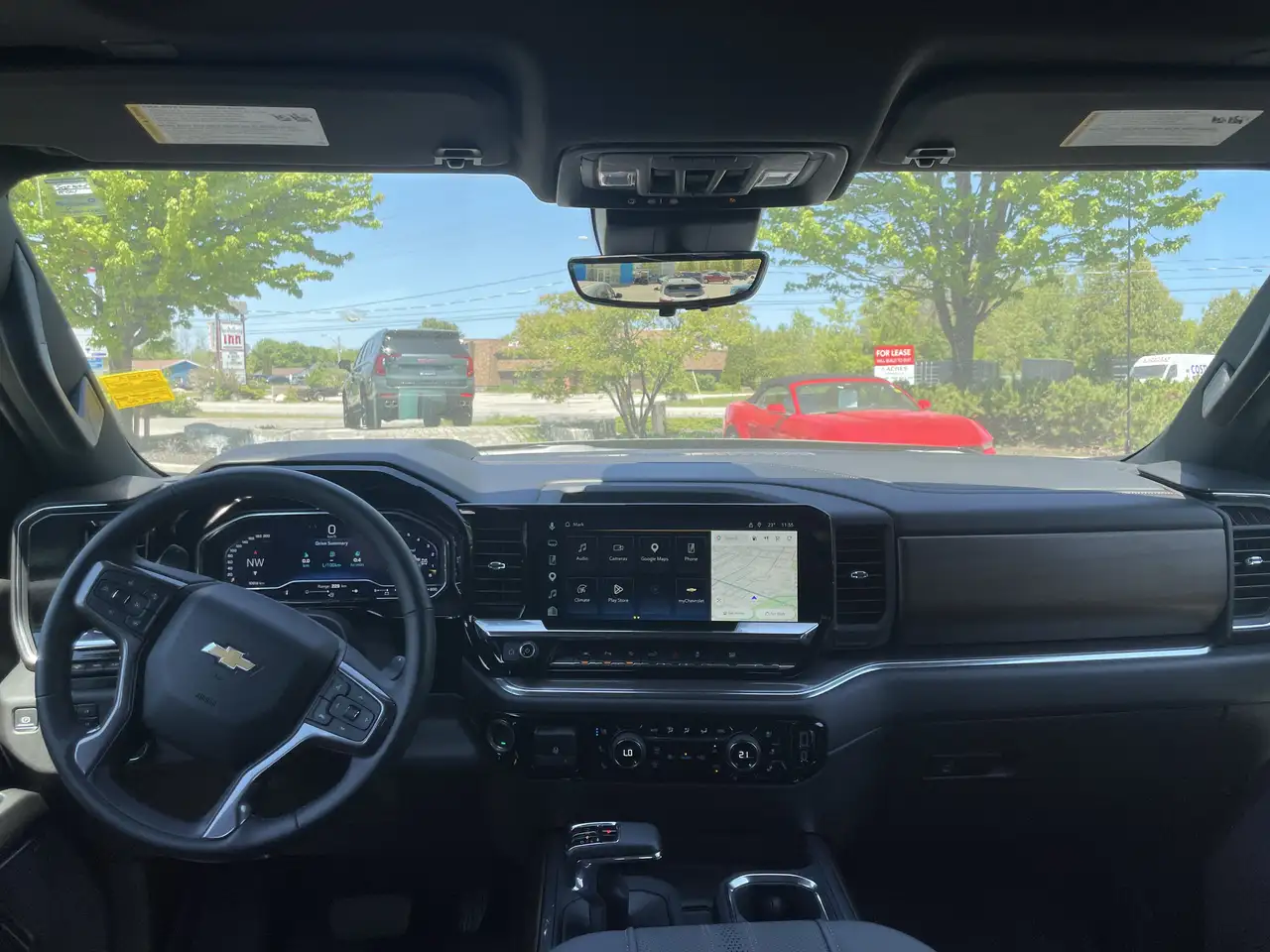 Chevrolet Silverado 1500 - Image 22