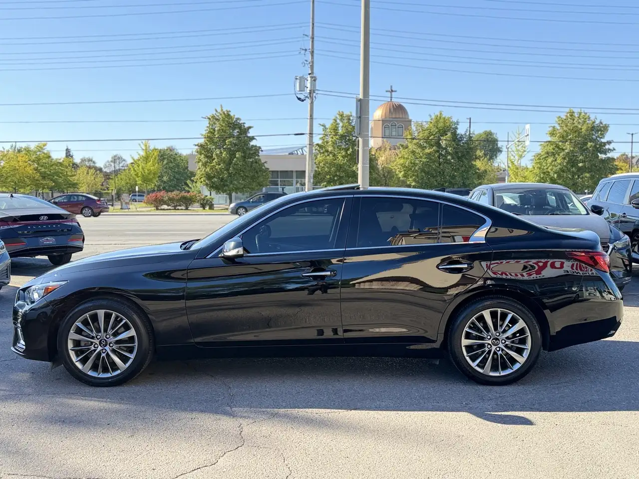 Infiniti Q50 - Image 3