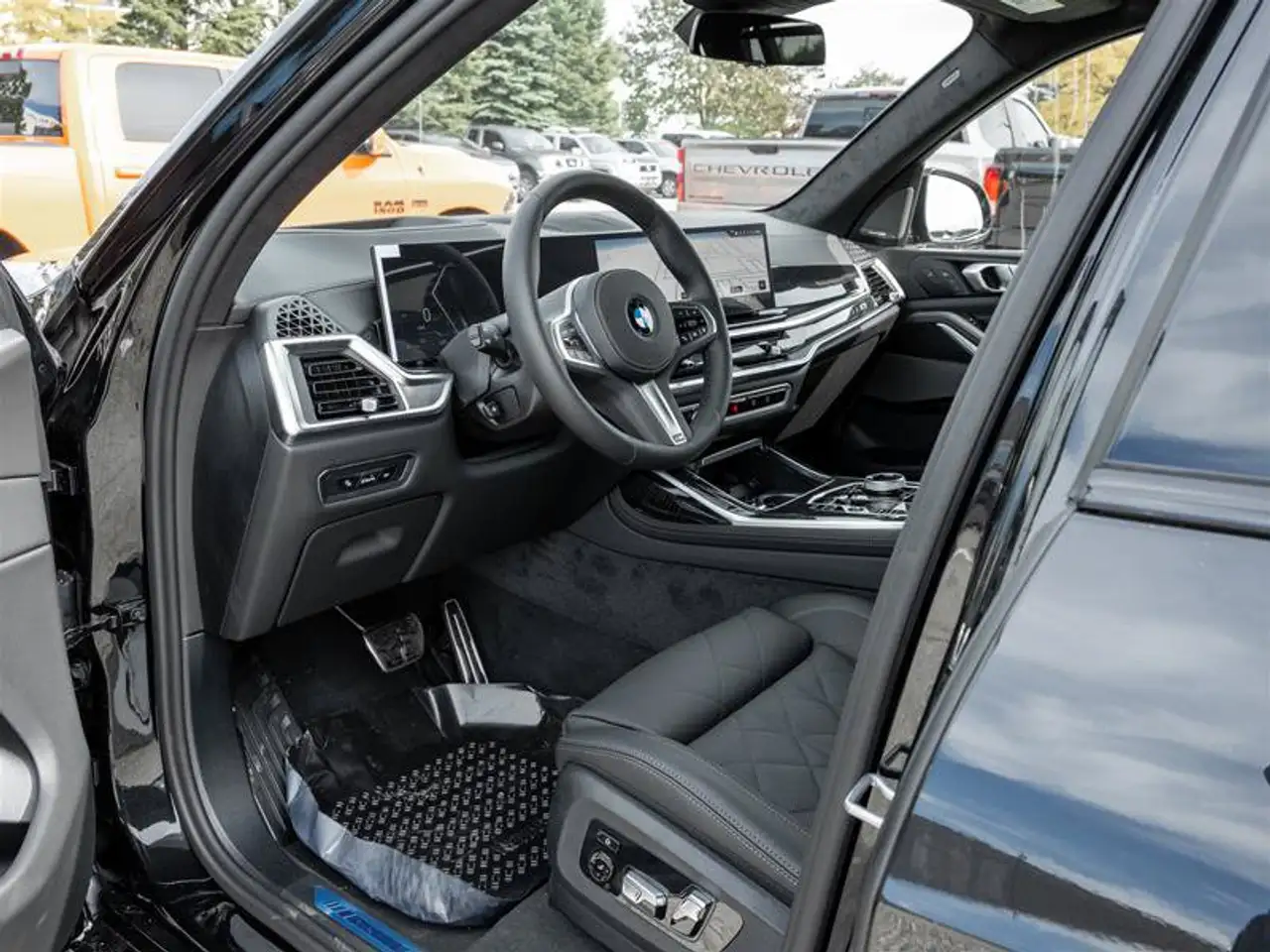 BMW X7 - Image 8