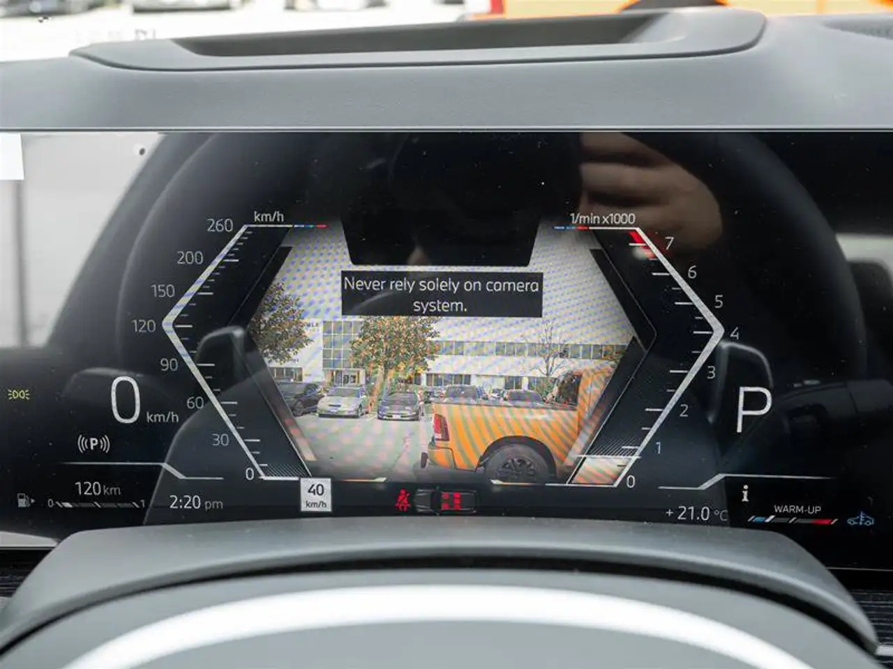 BMW X7 - Image 13