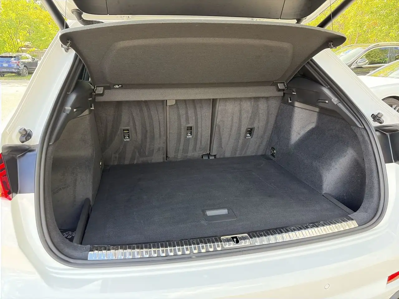 Audi Q3 - Image 31