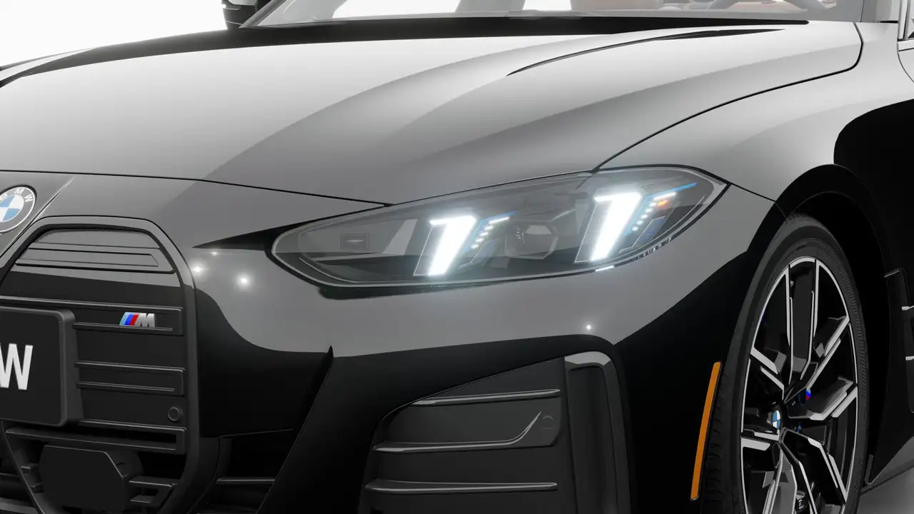 BMW i4 - Image 6