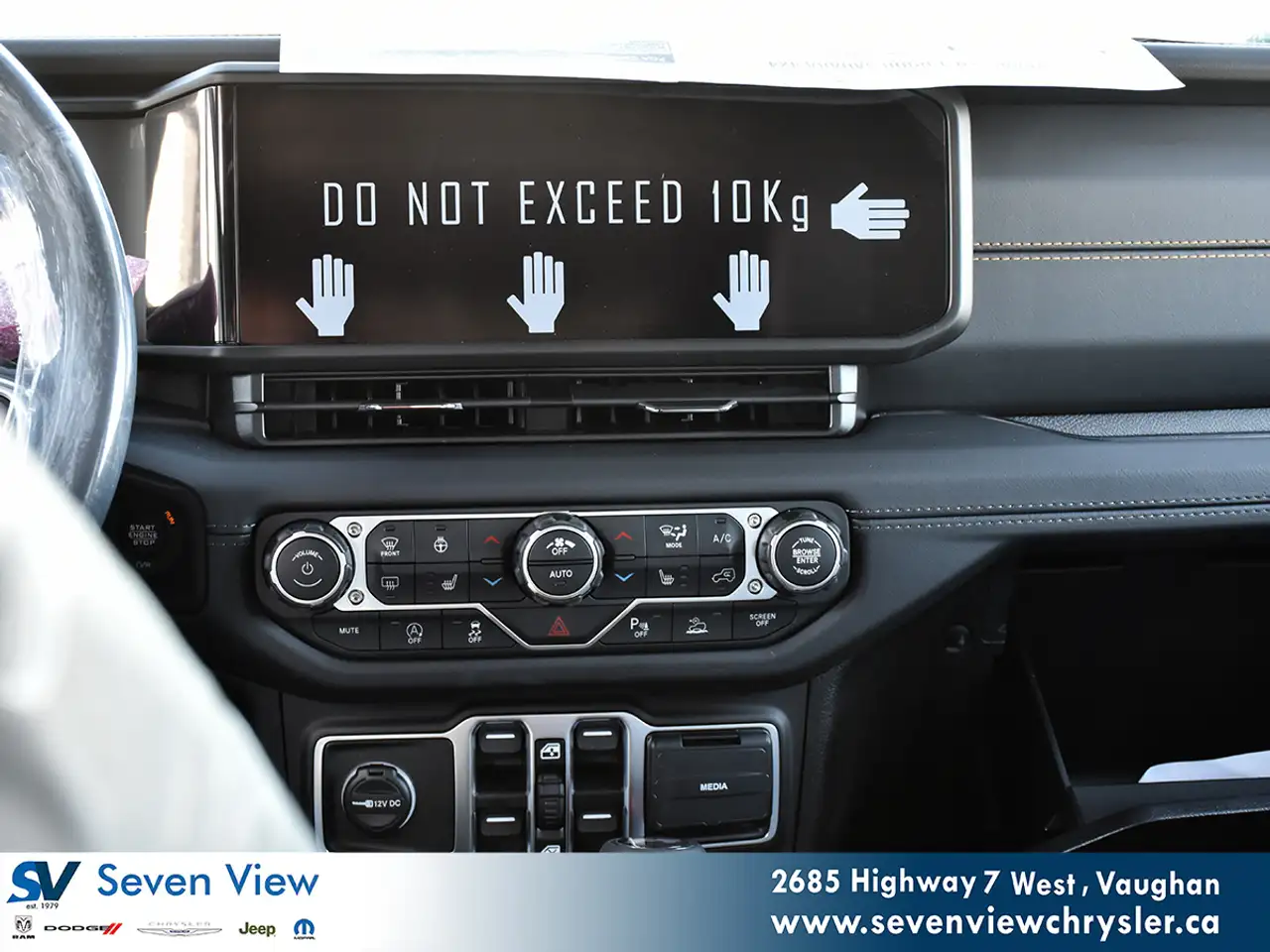 Jeep Wrangler - Image 14