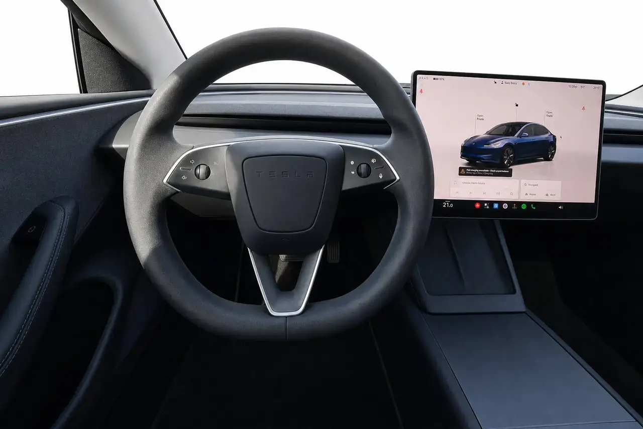 Tesla Model 3 - Image 13