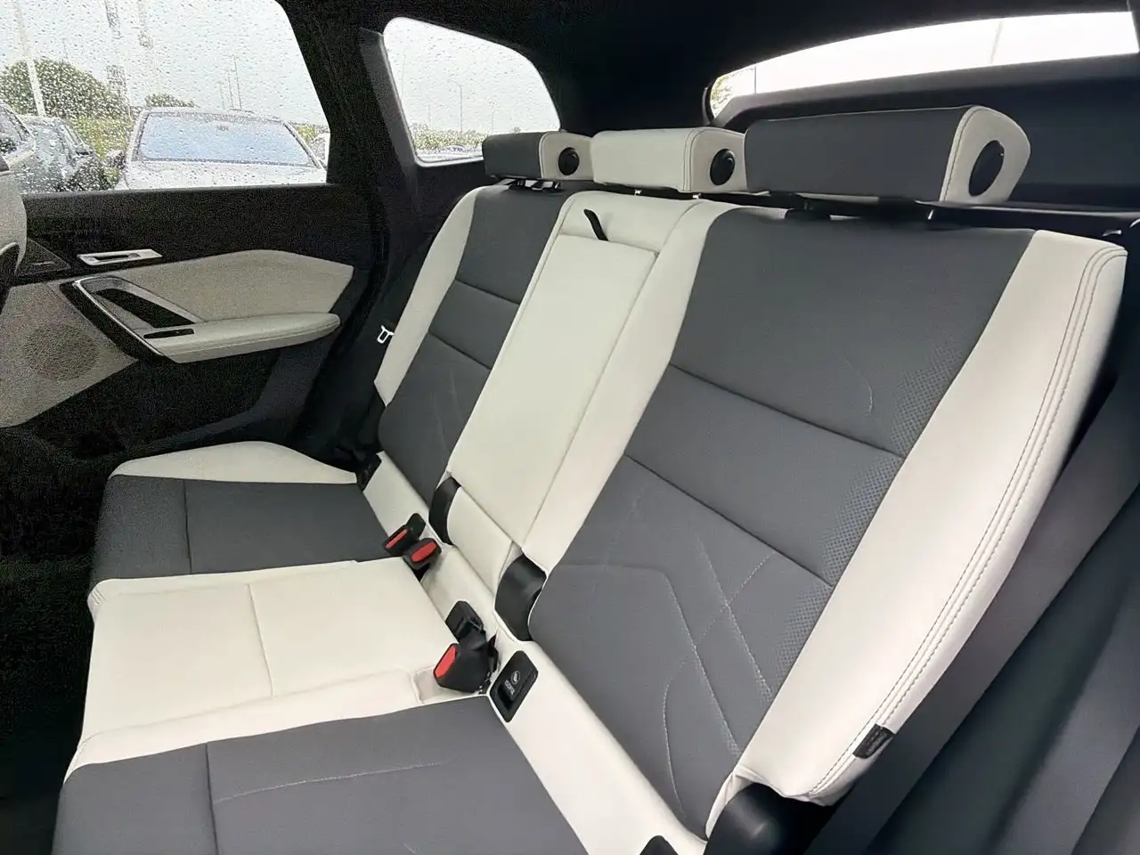 BMW X1 - Image 31