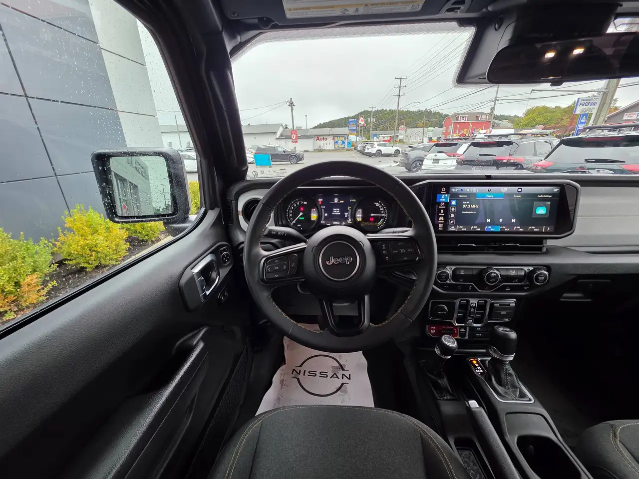Jeep Wrangler - Image 16