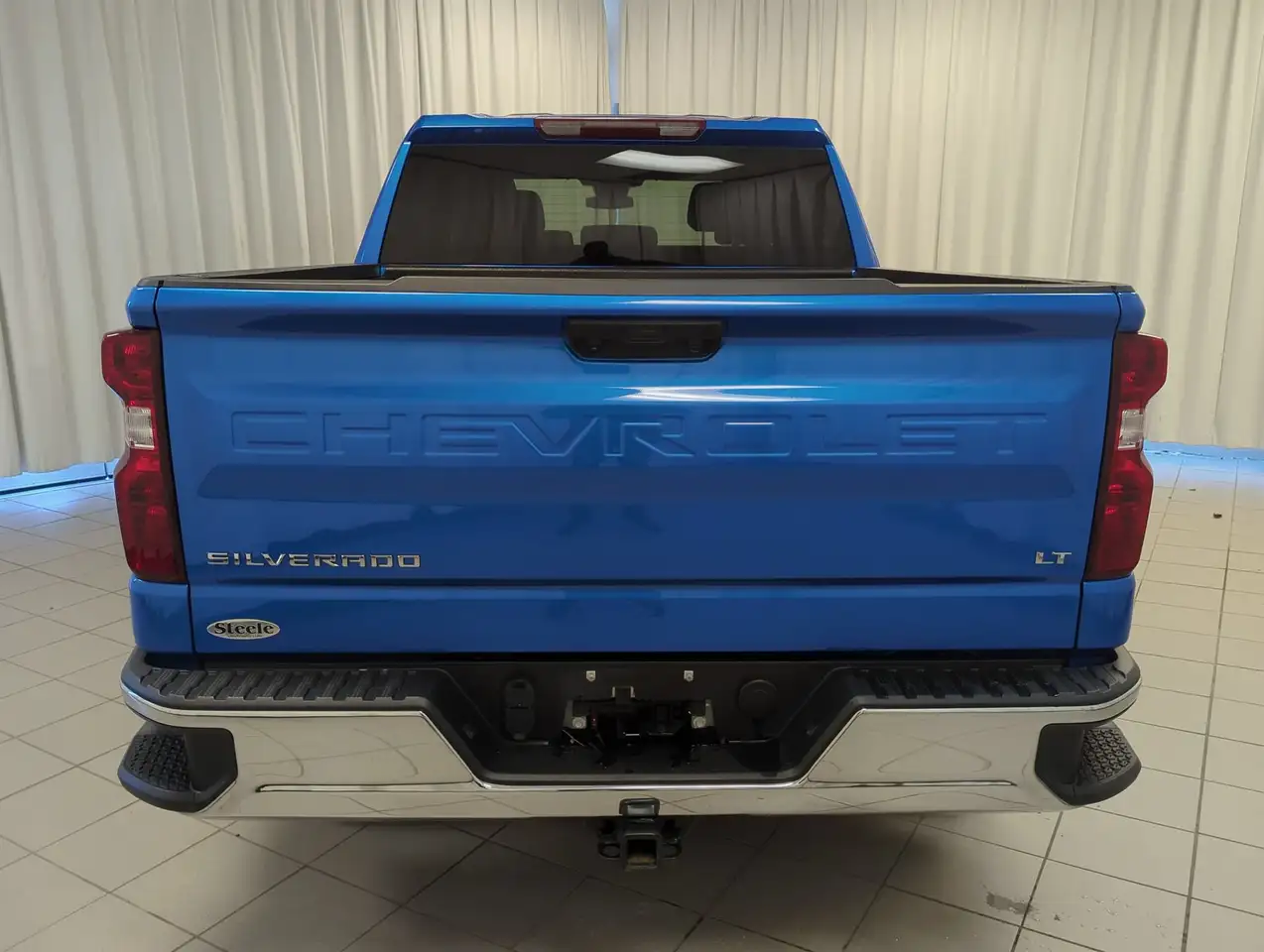 Chevrolet Silverado 1500 - Image 23