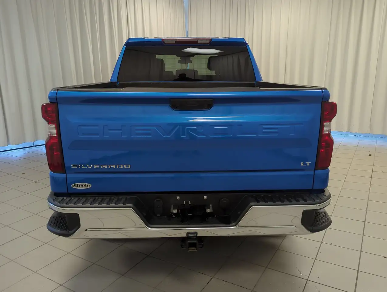 Chevrolet Silverado 1500 - Image 7