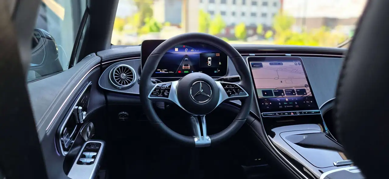 Mercedes-Benz EQE - Image 15