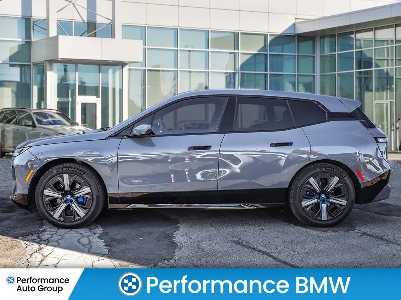 BMW iX - Image 3