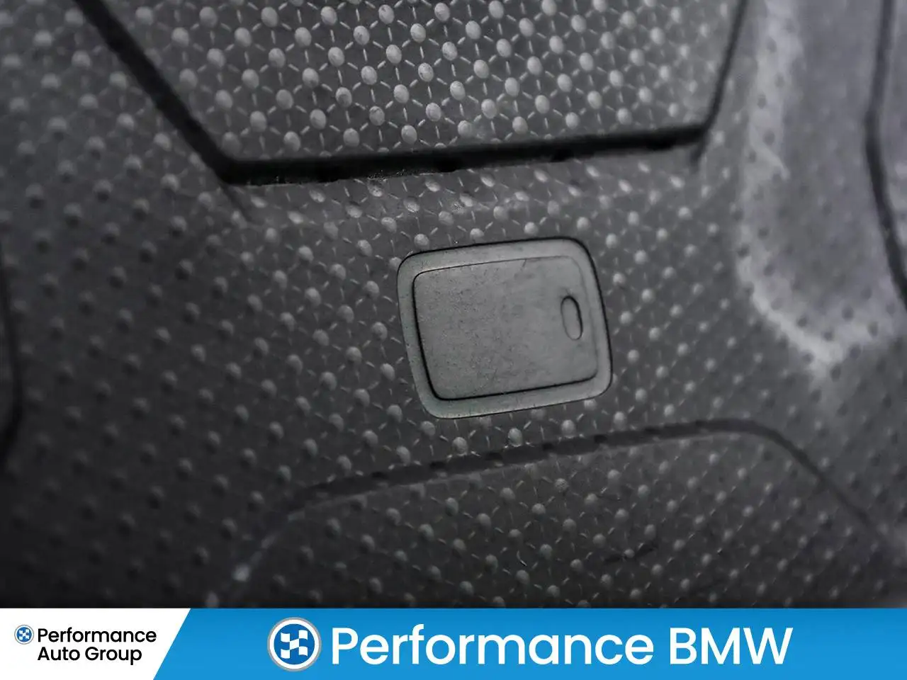 BMW iX - Image 26