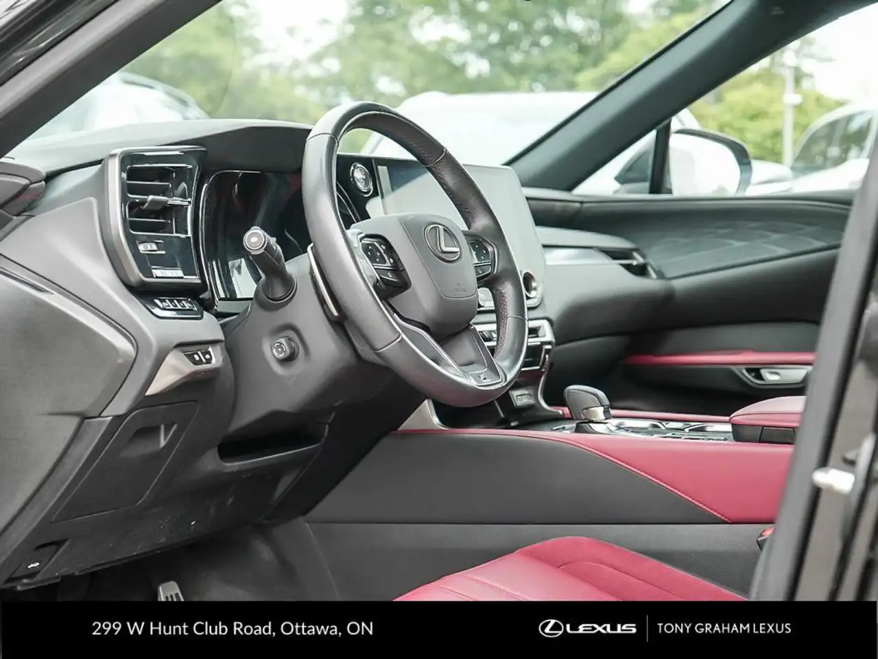 Lexus RX 500h - Image 15