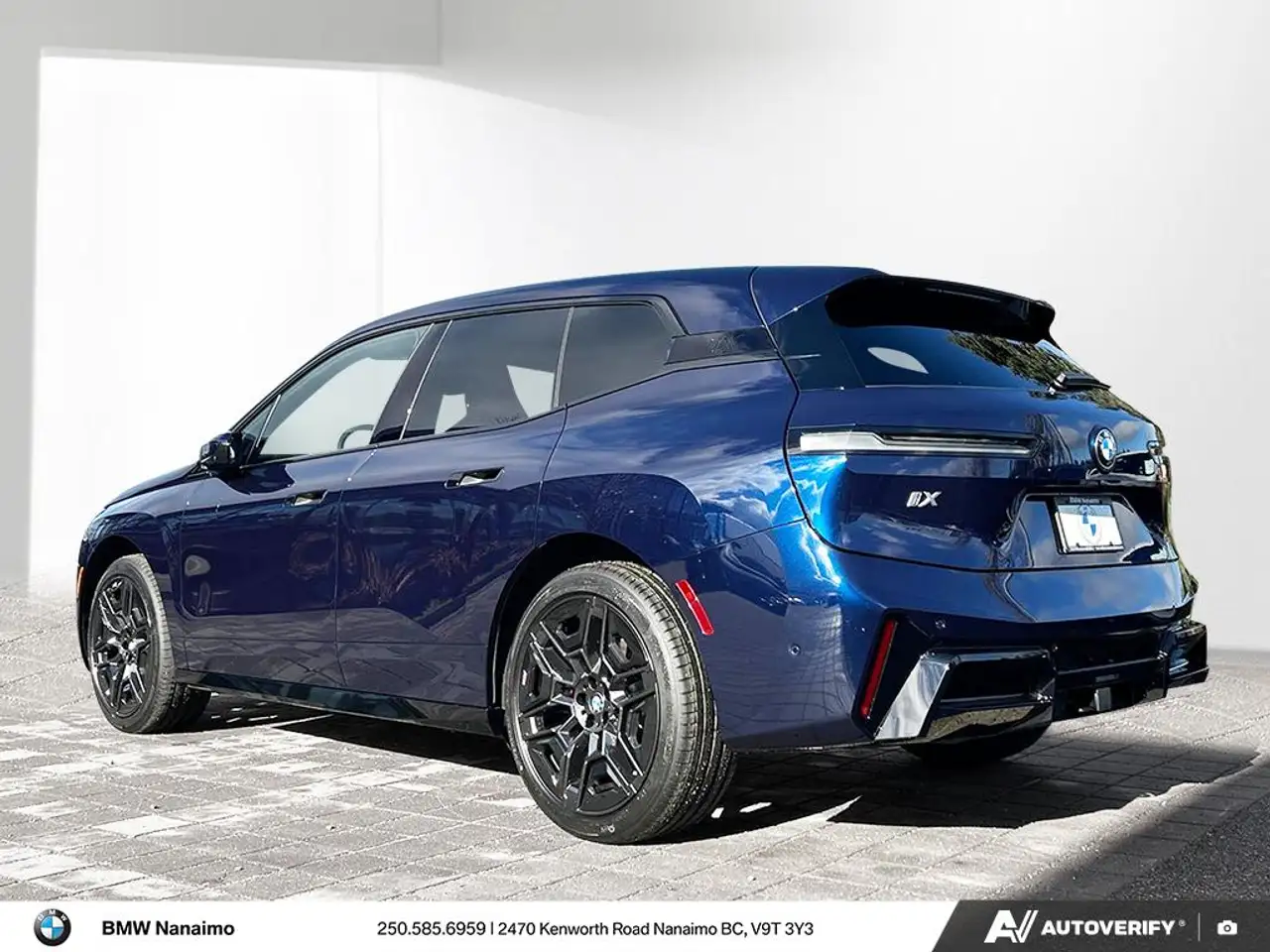 BMW iX - Image 4