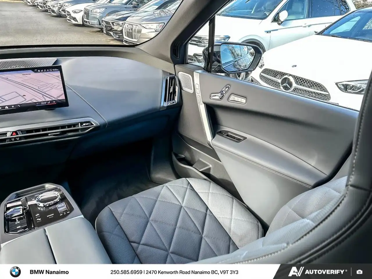 BMW iX - Image 18