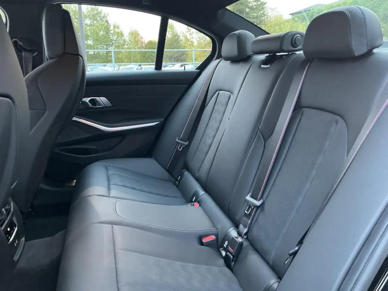 BMW M3 - Image 9