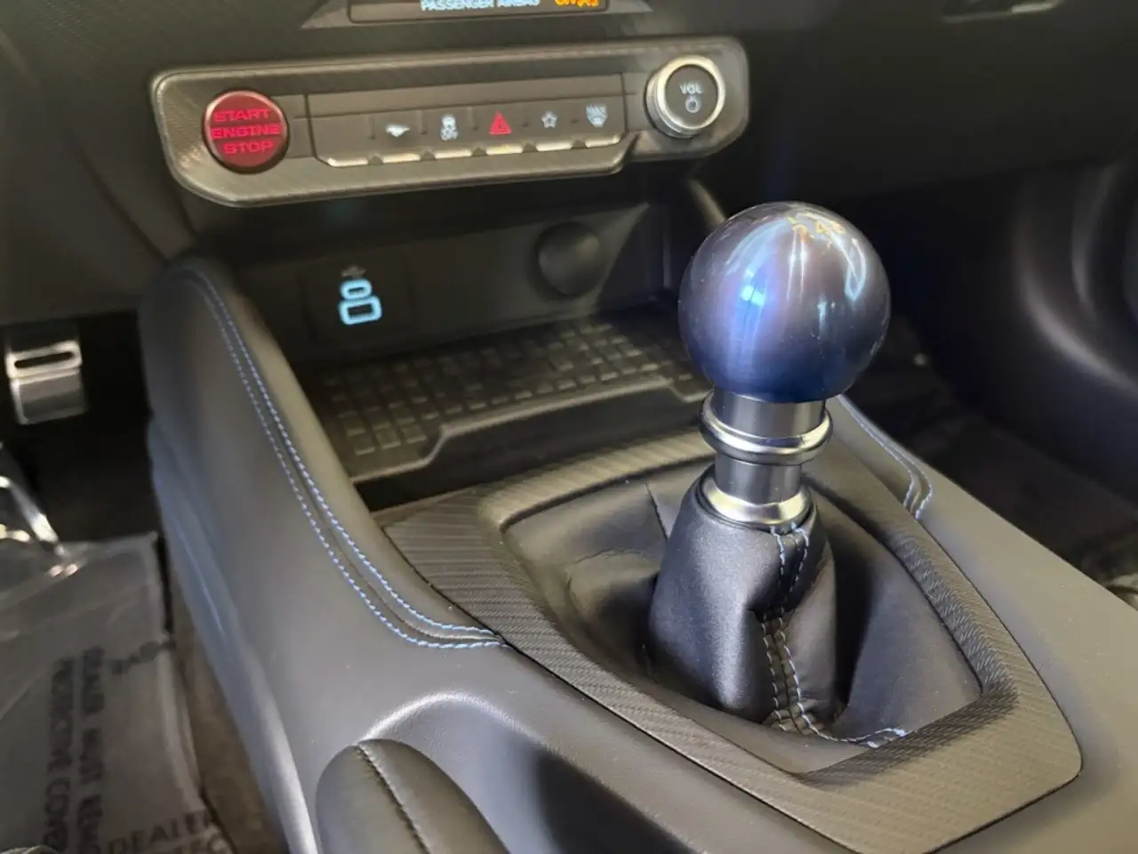 Ford Mustang - Image 3