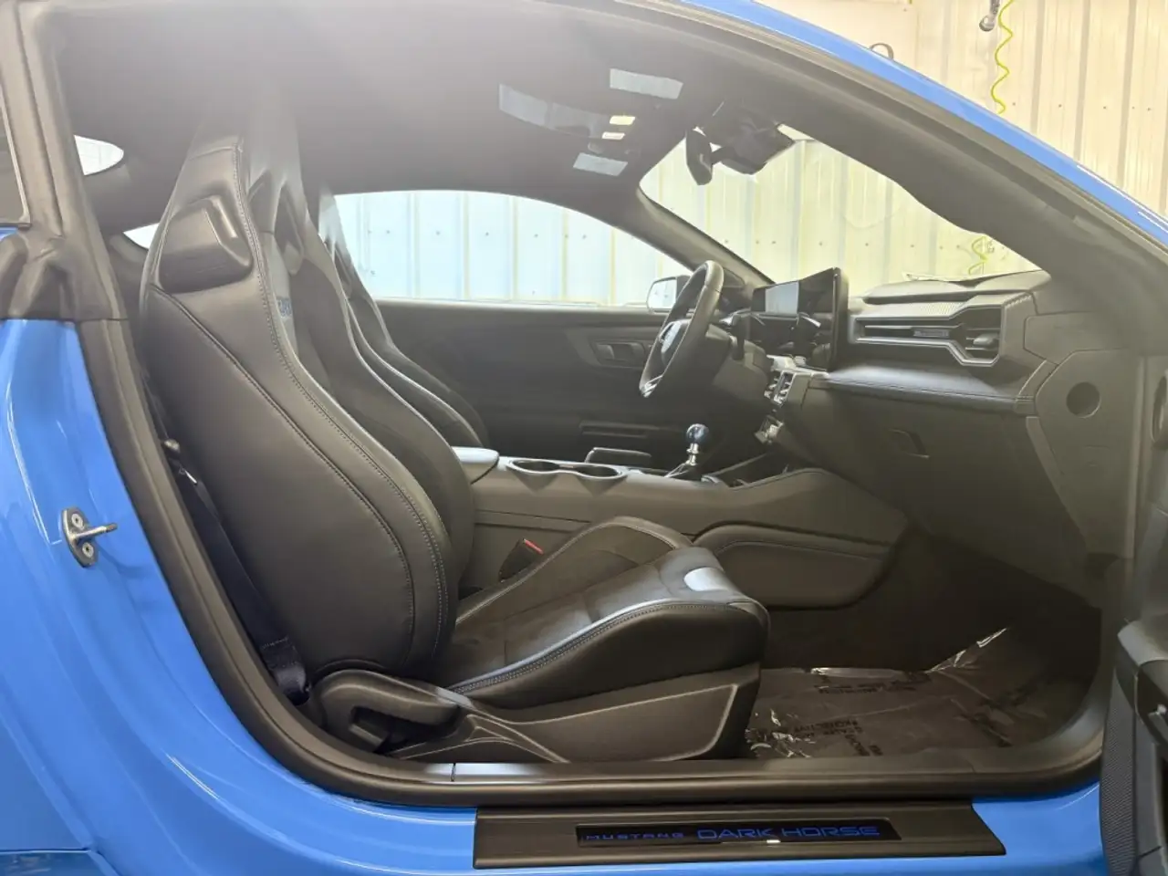 Ford Mustang - Image 17