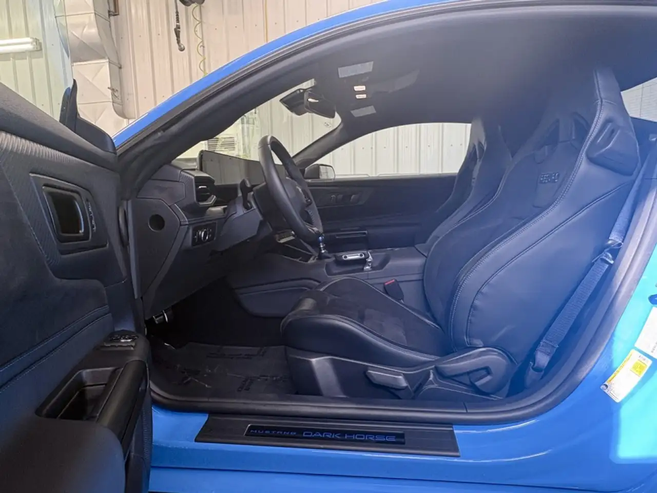Ford Mustang - Image 24
