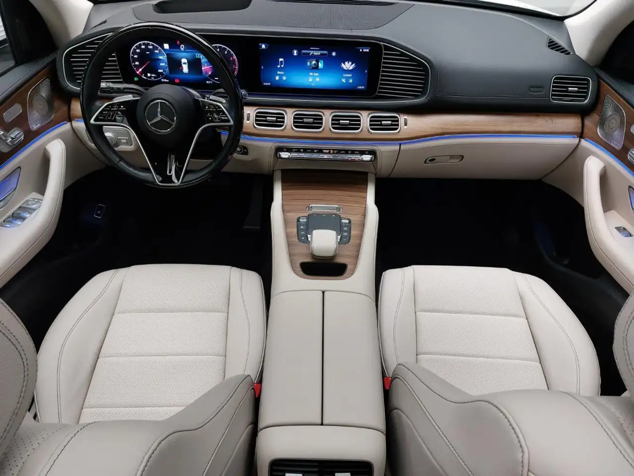 Mercedes-Benz GLE - Image 16