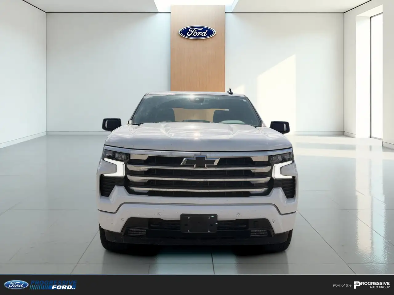 Chevrolet Silverado 1500 - Image 3
