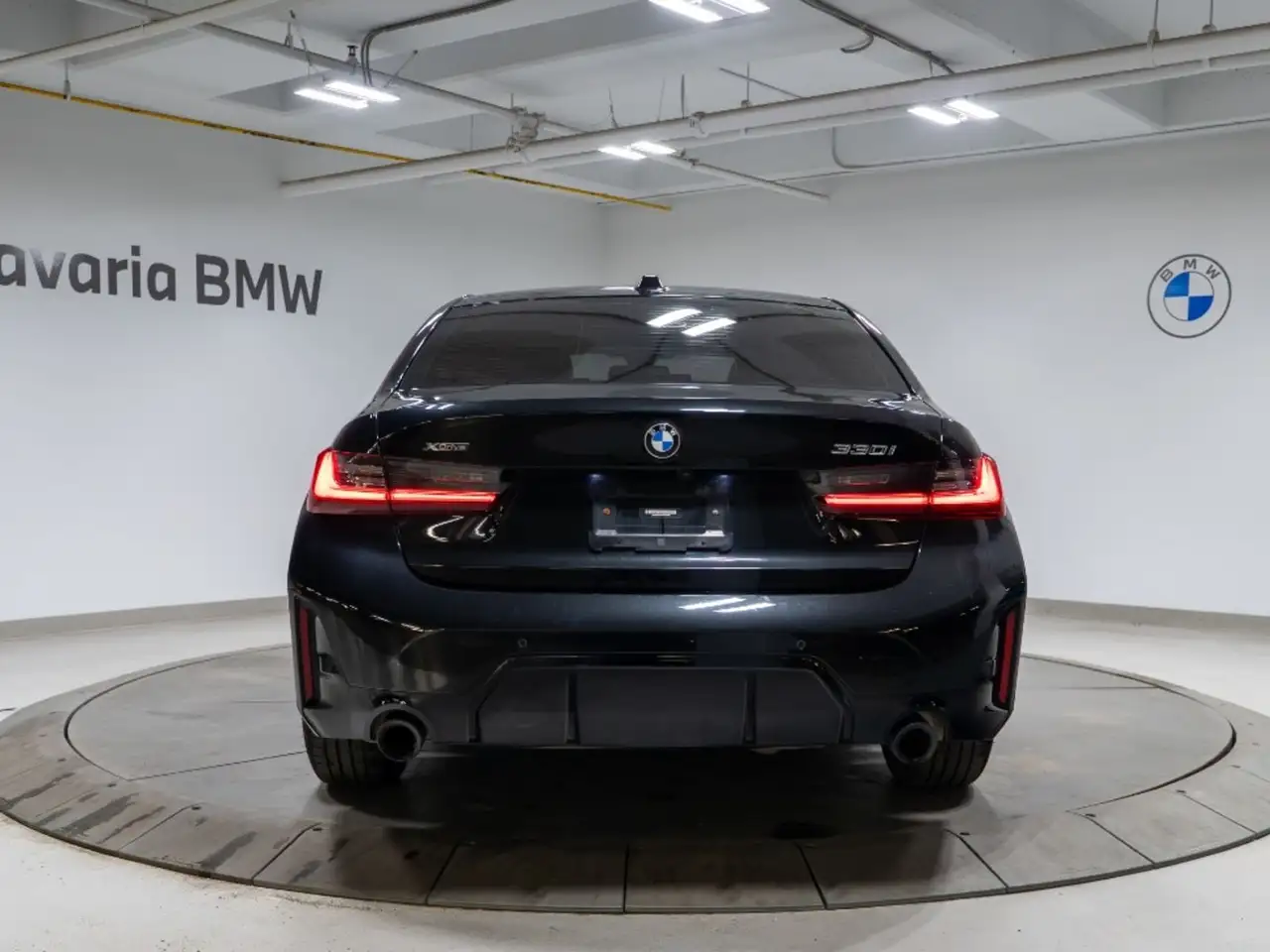 BMW 3 Series - Image 4