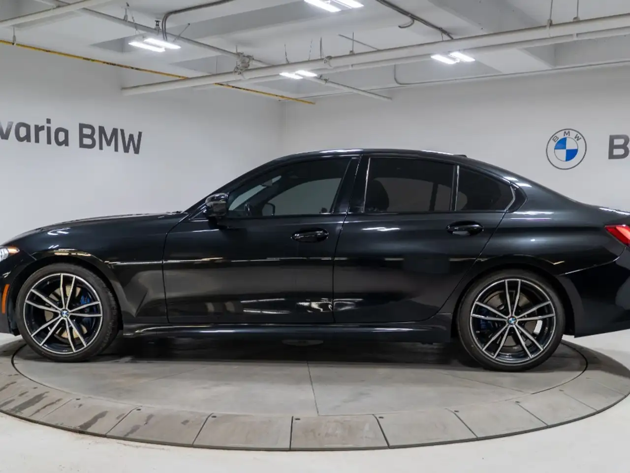 BMW 3 Series - Image 2