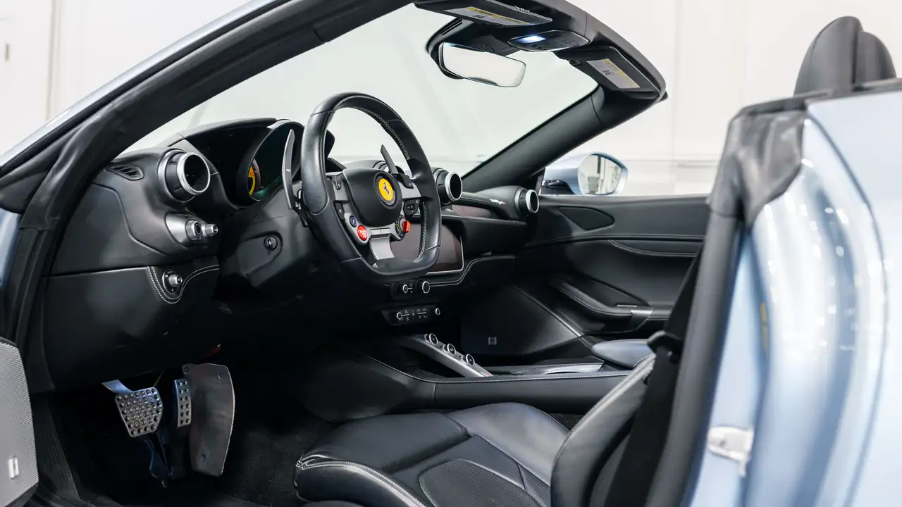 Ferrari Portofino - Image 4