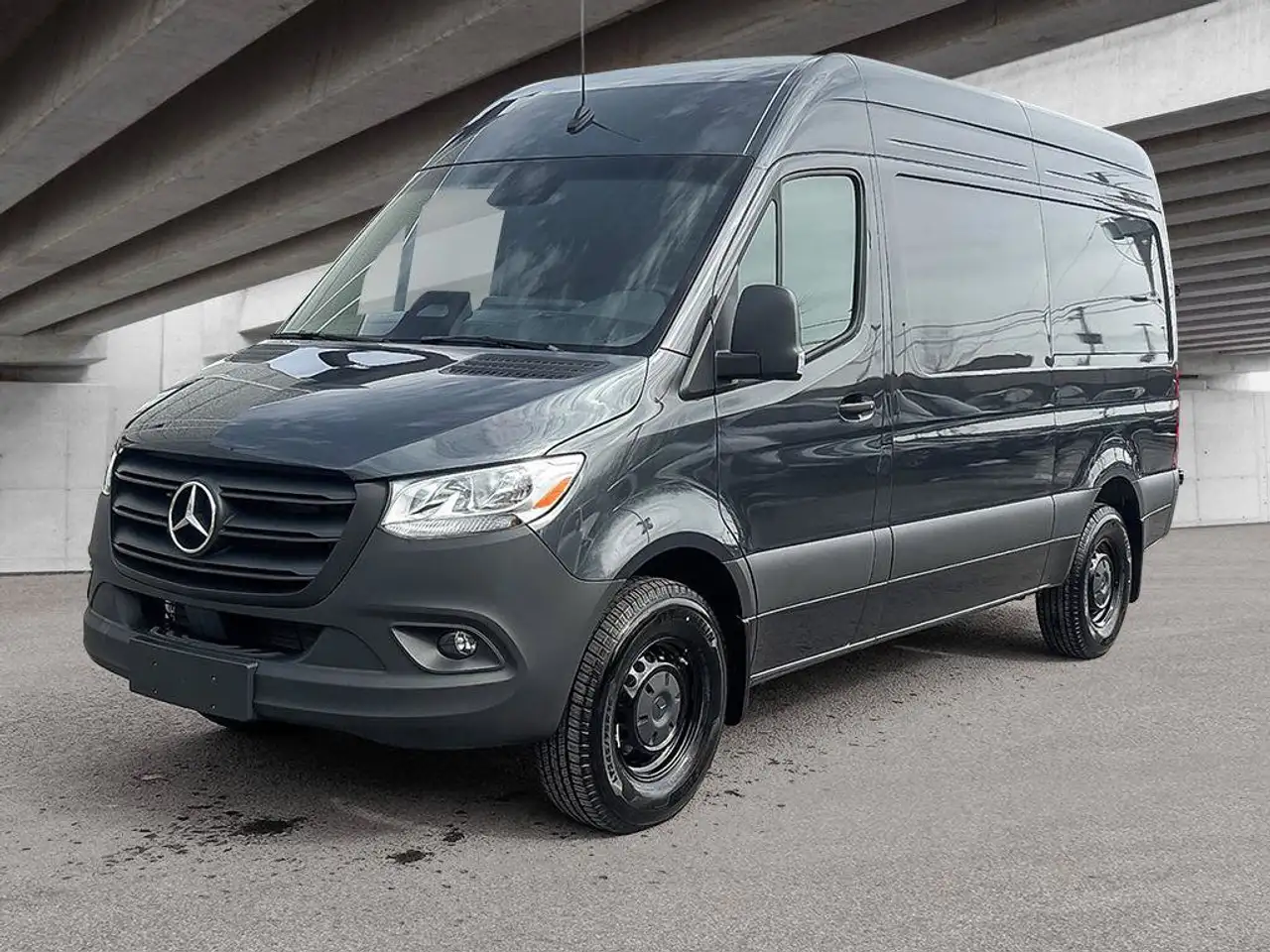 Mercedes-Benz Sprinter - Image 1
