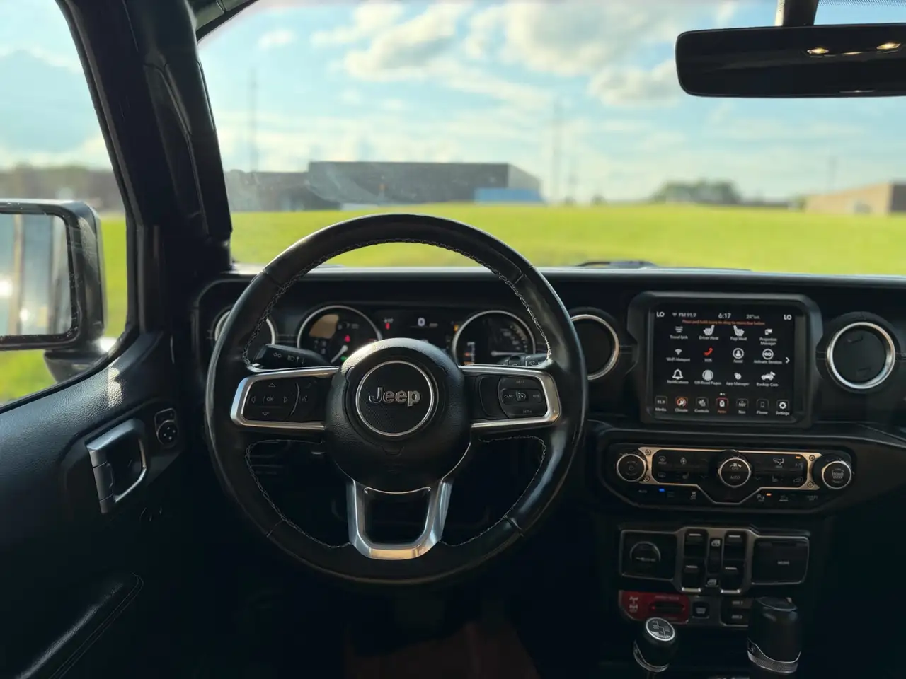 Jeep Wrangler - Image 8
