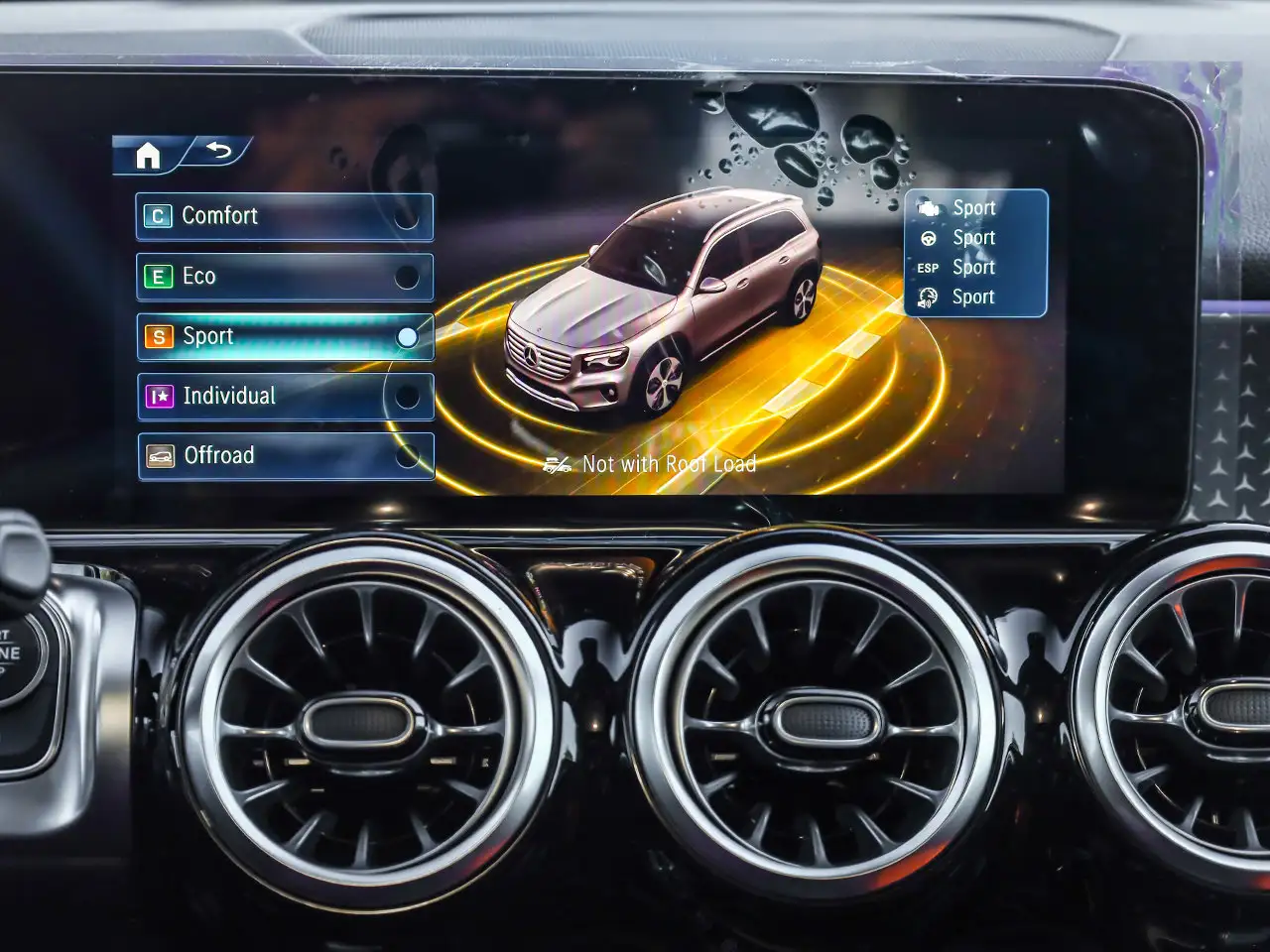 Mercedes-Benz GLB - Image 25