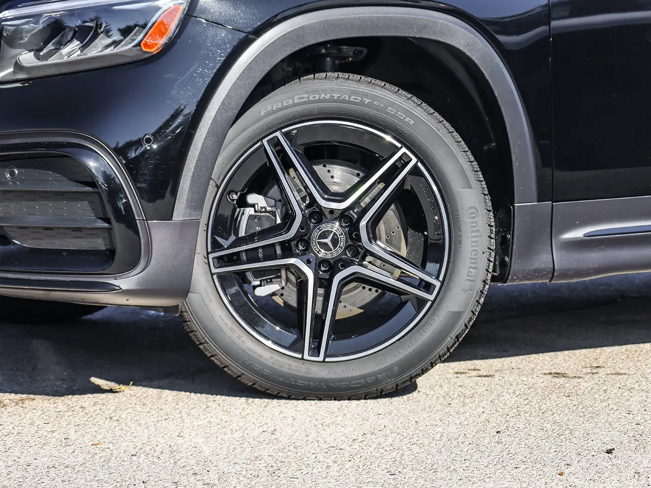 Mercedes-Benz GLB - Image 9