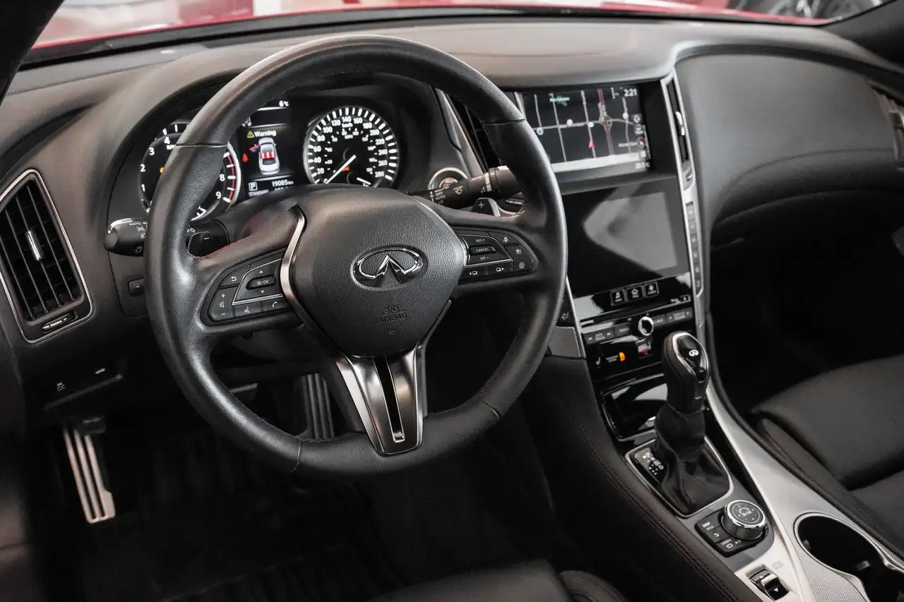 Infiniti Q50 - Image 11