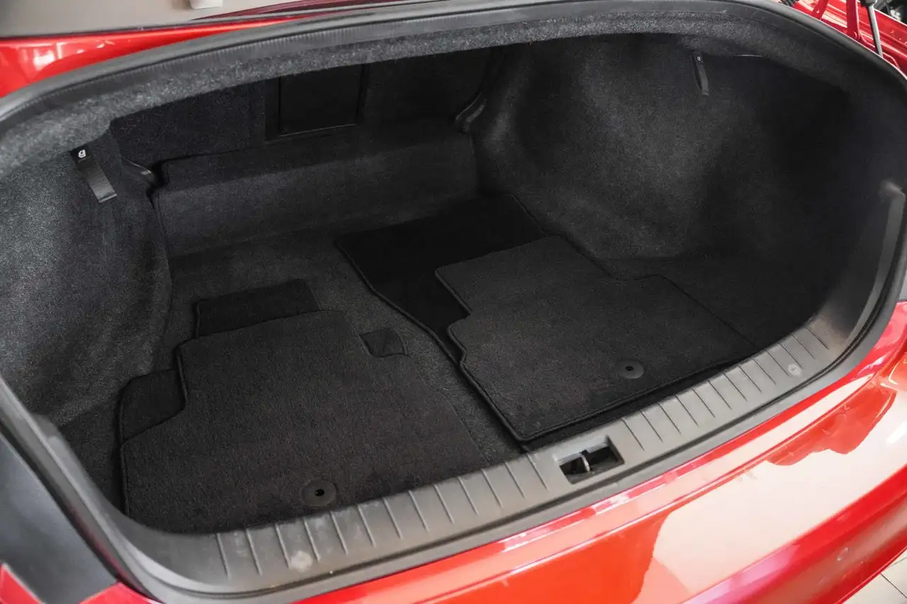 Infiniti Q50 - Image 39