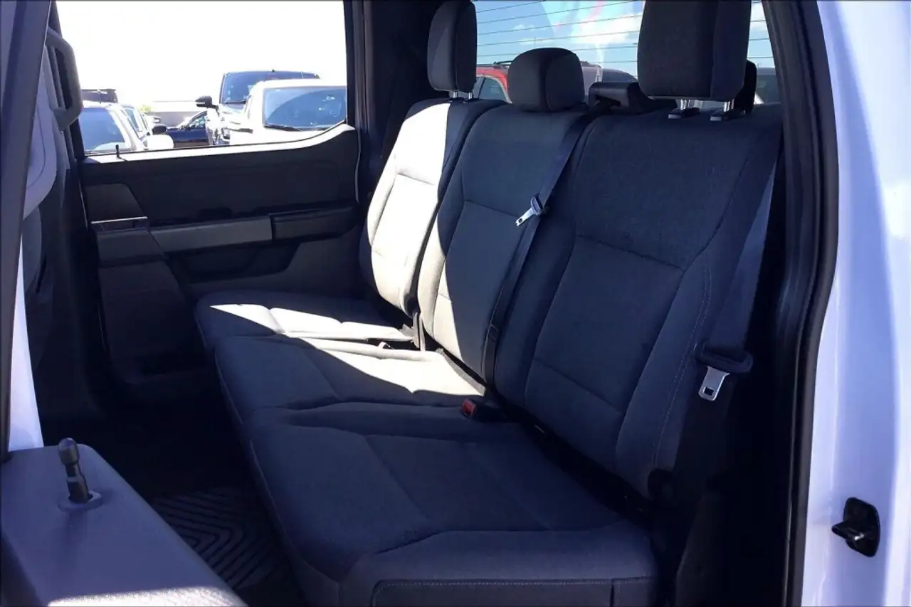 Ford F-150 - Image 26
