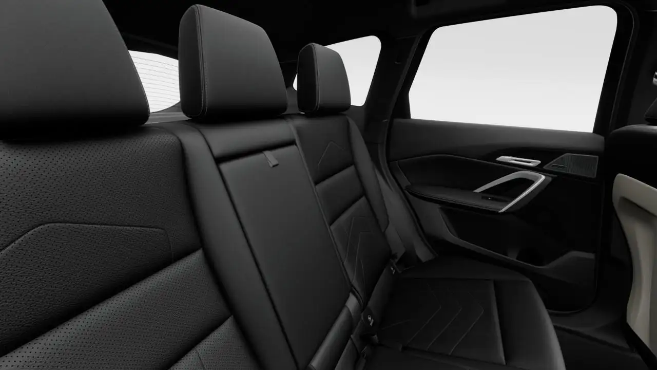 BMW X1 - Image 12