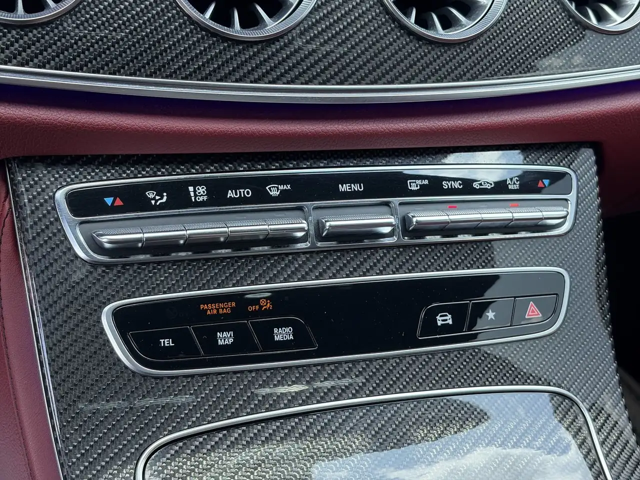 Mercedes-Benz CLS - Image 27