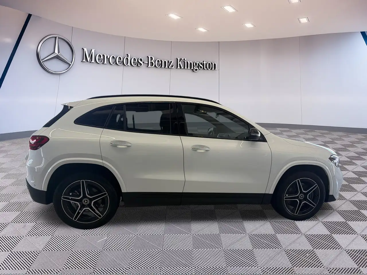 Mercedes-Benz GLA - Image 4