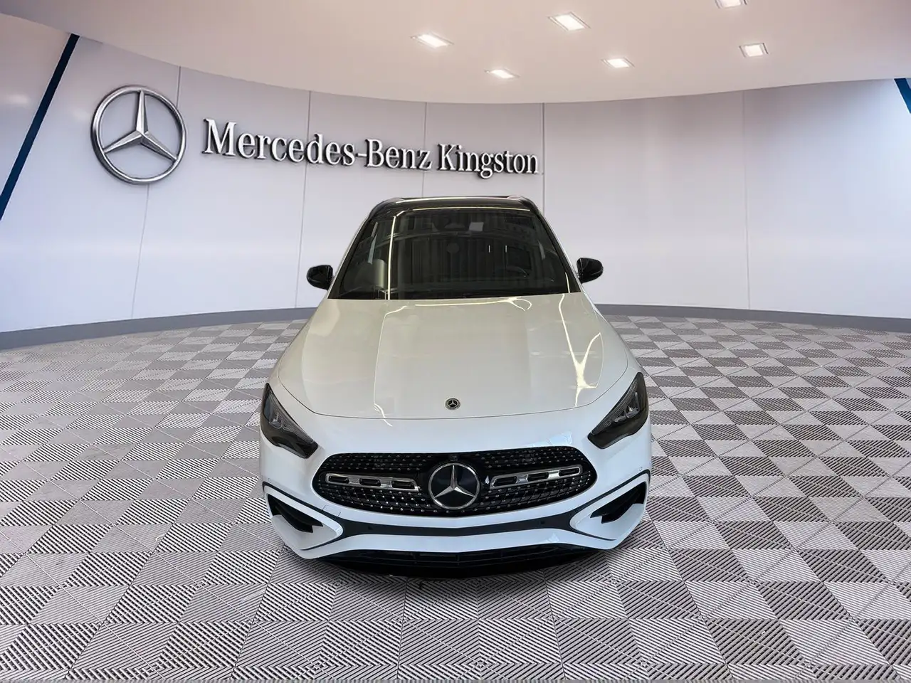 Mercedes-Benz GLA - Image 11