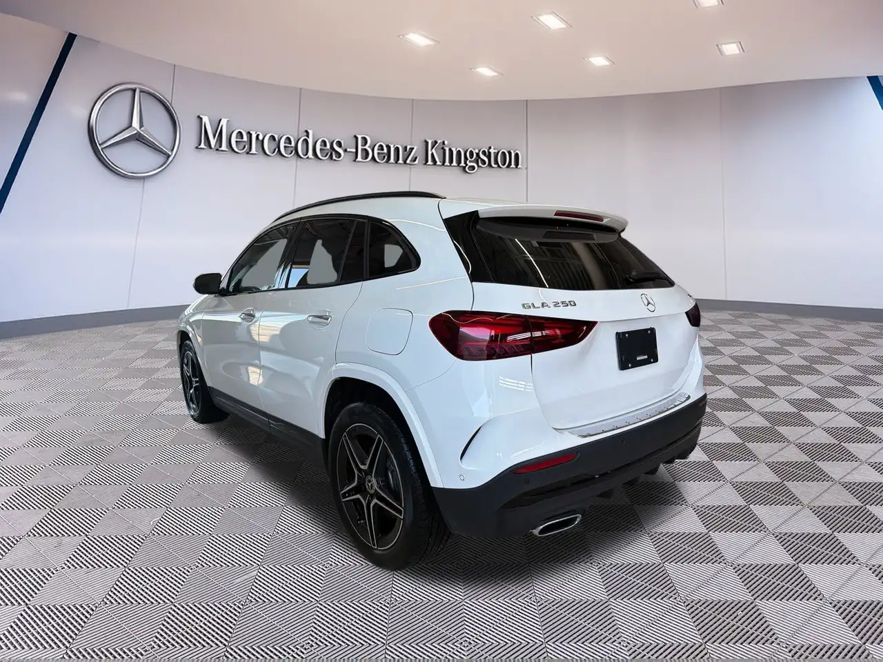 Mercedes-Benz GLA - Image 9