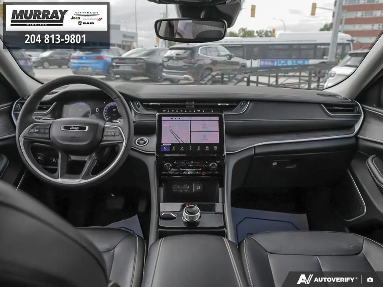 Jeep Grand Cherokee - Image 18