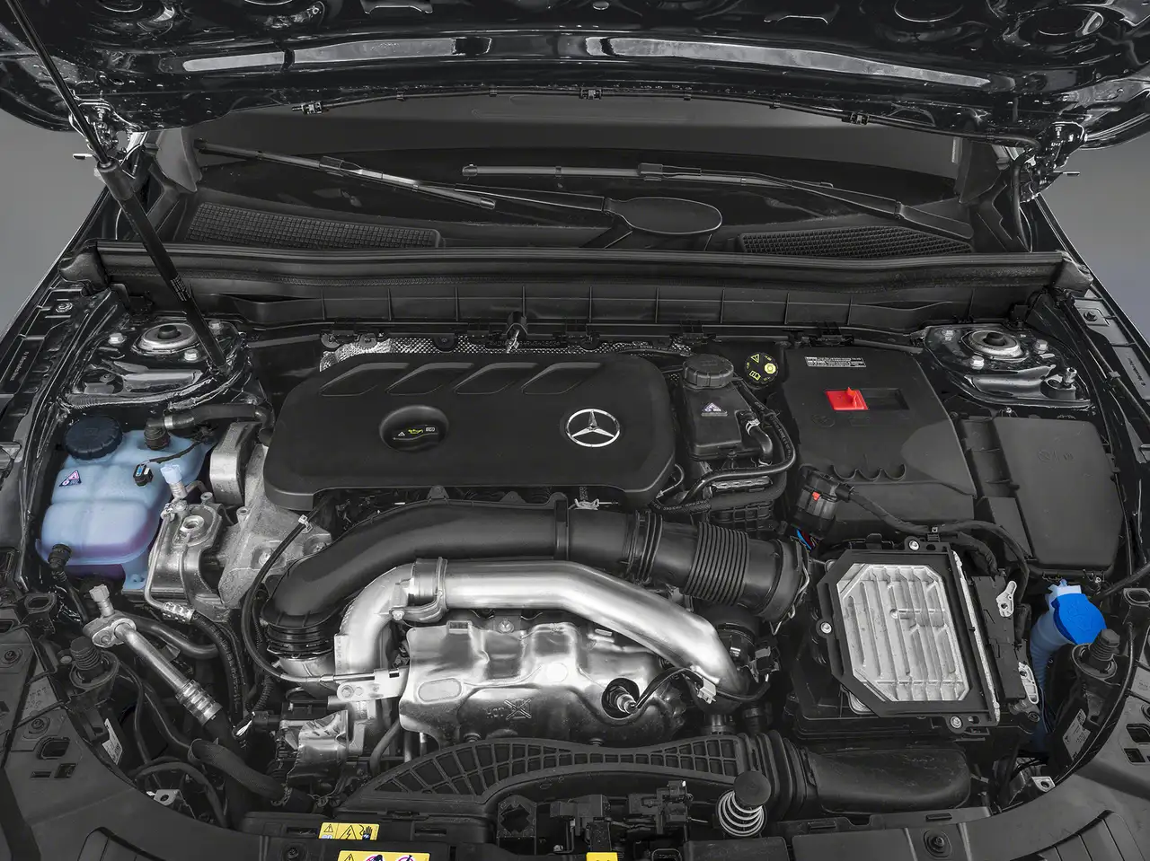 Mercedes-Benz GLB - Image 8