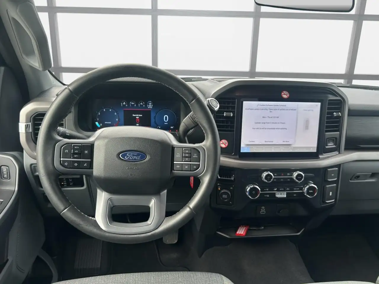 Ford F-150 - Image 30