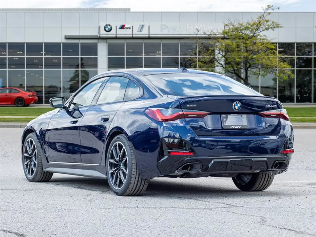 BMW 4 Series - Image 7