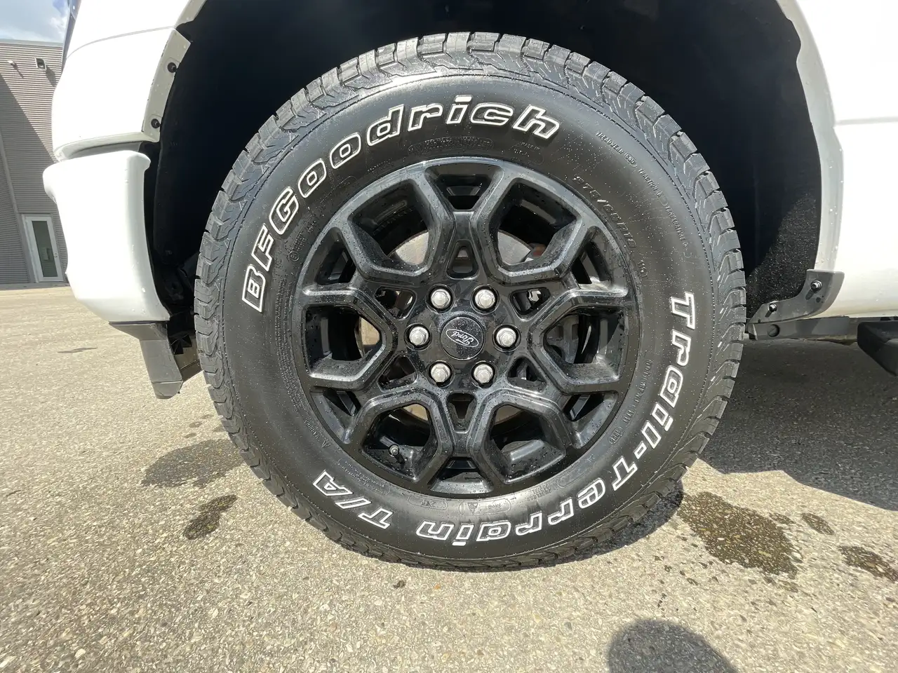 Ford F-150 - Image 5