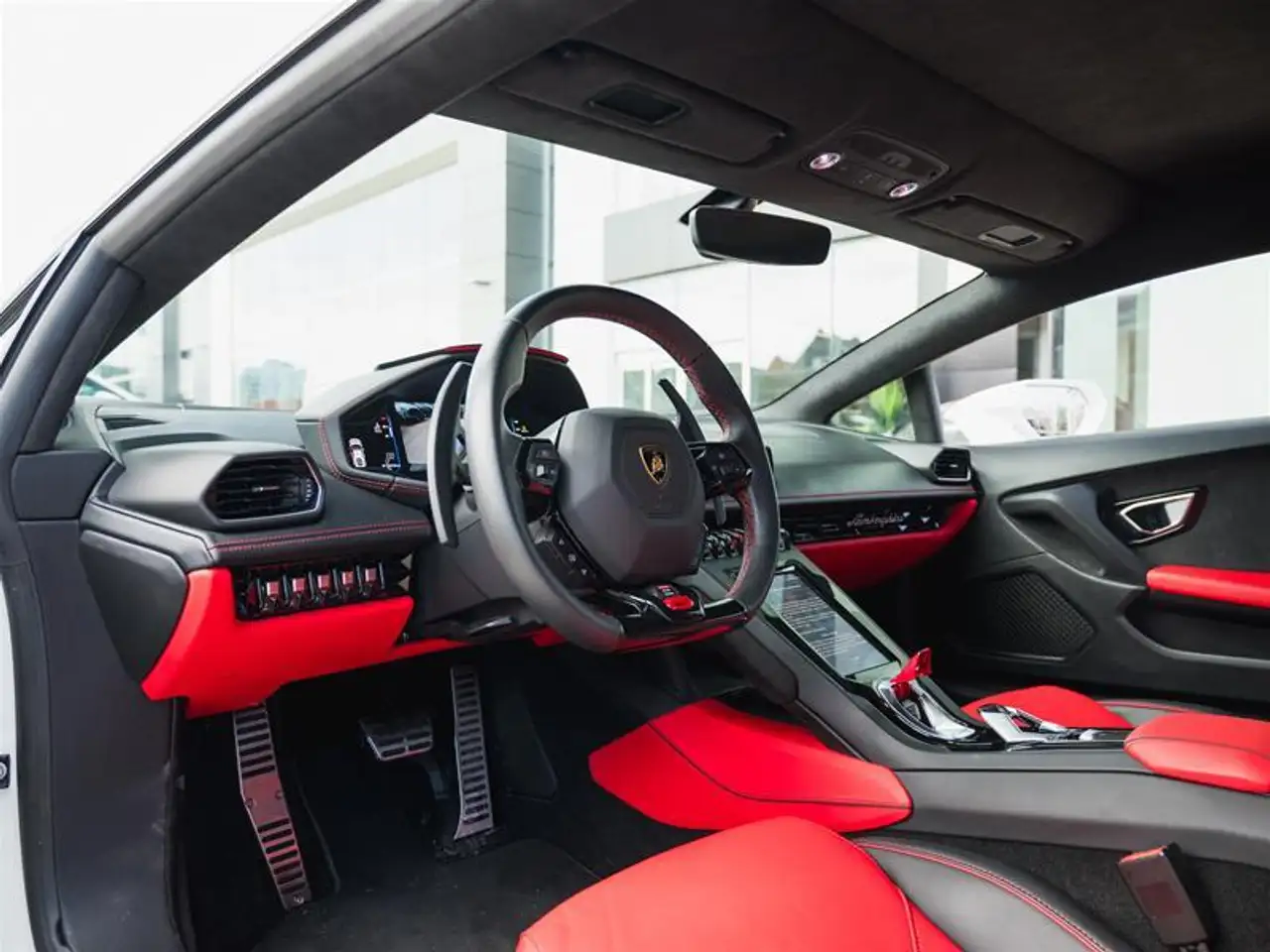 Lamborghini Huracán - Image 31